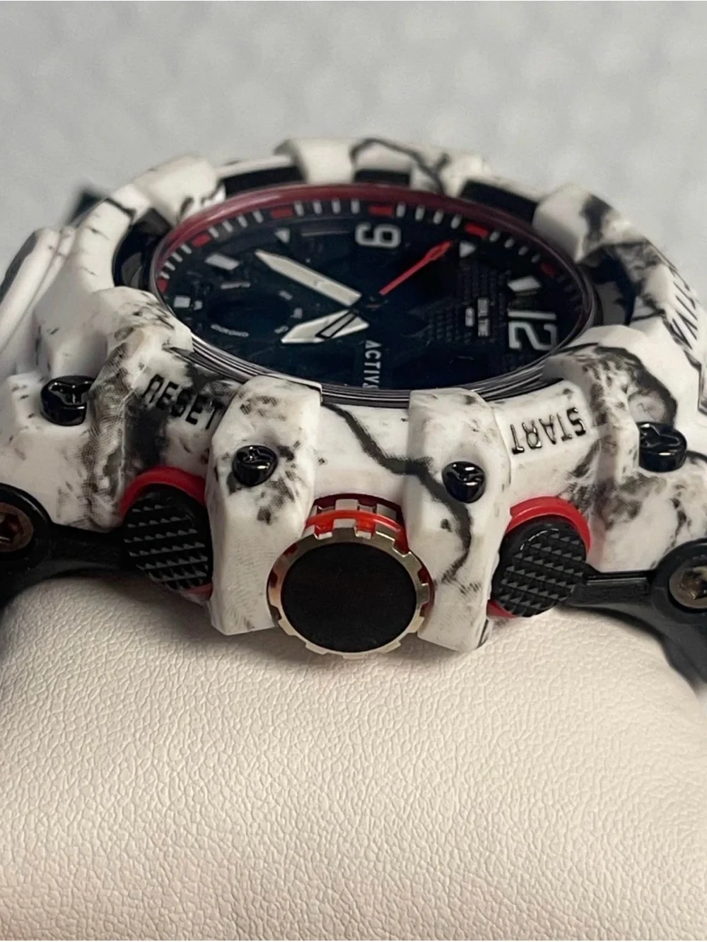 Activa X Invicta Digital Men's Watch - 49mm. Camouflage. White (ACW8008-003) new